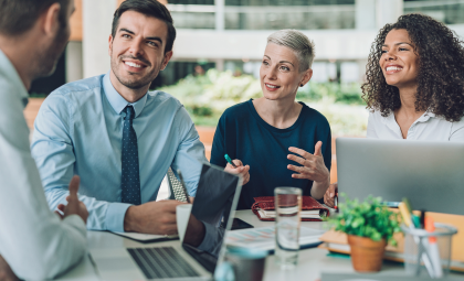  Кариерно консултиране и аутплейсмънт