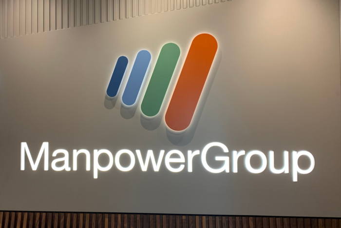 MANPOWER СОФИЯ С НОВ БУТИКОВ ОФИС В GORA-ТА